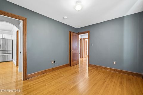 Tiny photo for 5102 E Sunset Rd, Knoxville, TN 37914 (MLS # 1333706)