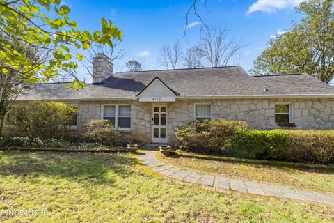 Photo of 5102 E Sunset Rd, Knoxville, TN 37914 (MLS # 1333706)