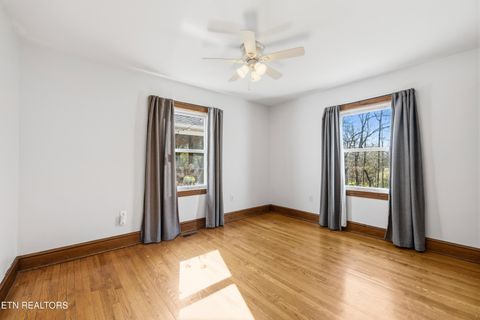 Tiny photo for 5102 E Sunset Rd, Knoxville, TN 37914 (MLS # 1333706)