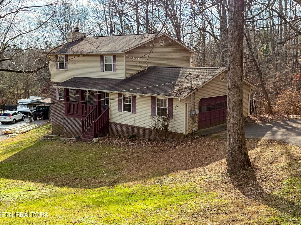 Photo of 2007 Plumb Ridge Rd, Knoxville, TN 37932 (MLS # 1325030)