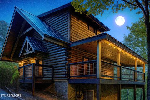 Photo of 1615 Misty Hollow Way, Gatlinburg, TN 37738 (MLS # 1335678)