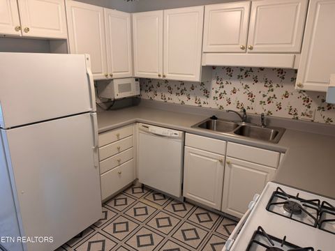 Tiny photo for 3109 Avondale Ave, Knoxville, TN 37917 (MLS # 1332478)