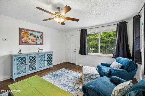 Tiny photo for 2705 NE Spencer St, Knoxville, TN 37917 (MLS # 1328725)