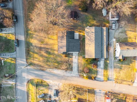 Tiny photo for 2705 NE Spencer St, Knoxville, TN 37917 (MLS # 1328725)