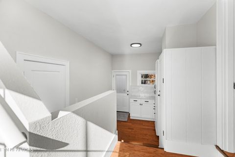 Tiny photo for 814 E Jefferson St, Jefferson City, TN 37760 (MLS # 1324321)