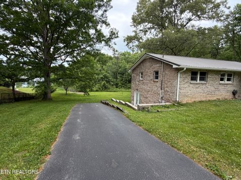 Tiny photo for 273 Fairway St, Crossville, TN 38571 (MLS # 1341462)