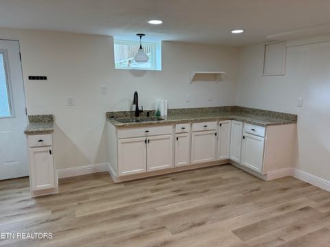 Tiny photo for 273 Fairway St, Crossville, TN 38571 (MLS # 1341462)