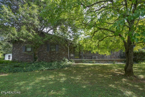 Tiny photo for 853 W Cunningham St, Alcoa, TN 37701 (MLS # 1355703)