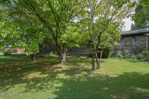 Tiny photo for 853 W Cunningham St, Alcoa, TN 37701 (MLS # 1355703)