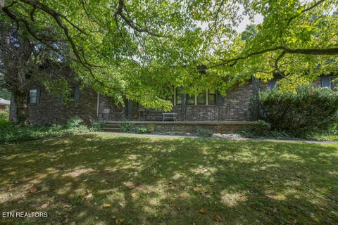 Tiny photo for 853 W Cunningham St, Alcoa, TN 37701 (MLS # 1355703)
