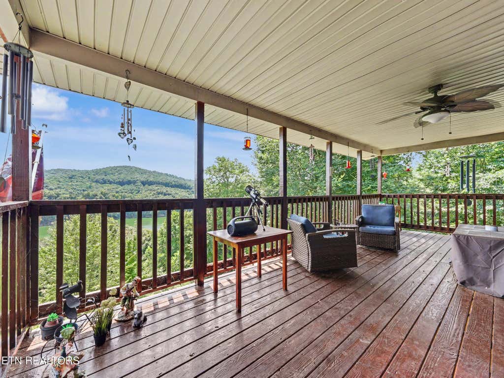 Photo of 1738 Mountain Shores Rd, New Tazewell, TN 37825 (MLS # 1350282)