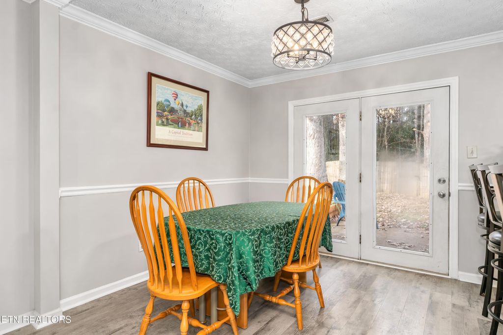 Photo of 1935 Poplar Hill Rd, Knoxville, TN 37922 (MLS # 1322367)