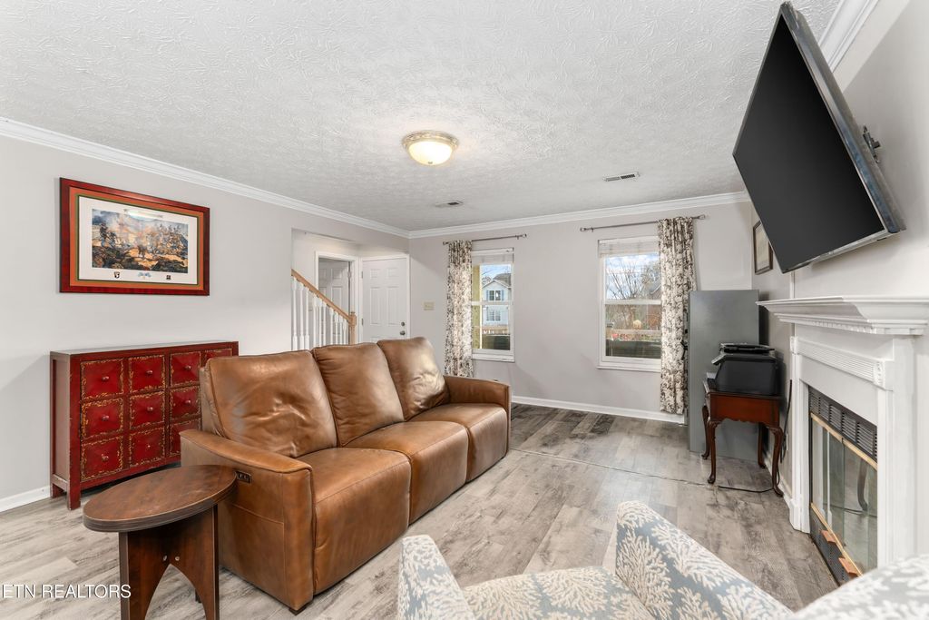 Photo of 1935 Poplar Hill Rd, Knoxville, TN 37922 (MLS # 1322367)