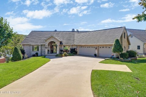 Tiny photo for 19 Mariners Court, Crossville, TN 38558 (MLS # 1360209)