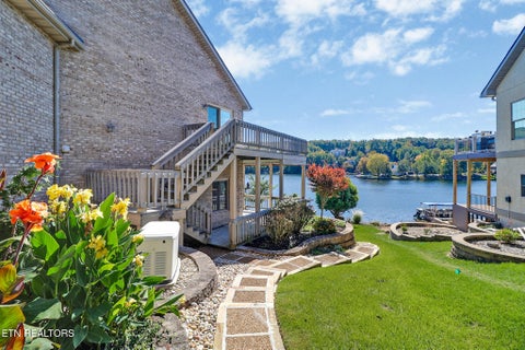 Tiny photo for 19 Mariners Court, Crossville, TN 38558 (MLS # 1360209)