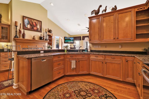 Tiny photo for 19 Mariners Court, Crossville, TN 38558 (MLS # 1360209)