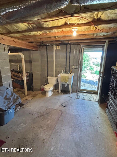 Tiny photo for 19 Mariners Court, Crossville, TN 38558 (MLS # 1360209)