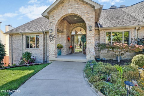 Tiny photo for 19 Mariners Court, Crossville, TN 38558 (MLS # 1360209)