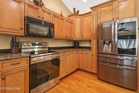 Tiny photo for 19 Mariners Court, Crossville, TN 38558 (MLS # 1360209)