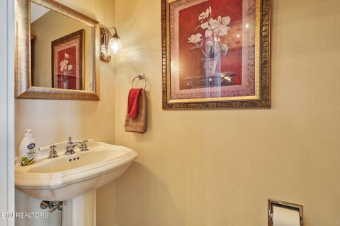 Tiny photo for 19 Mariners Court, Crossville, TN 38558 (MLS # 1360209)