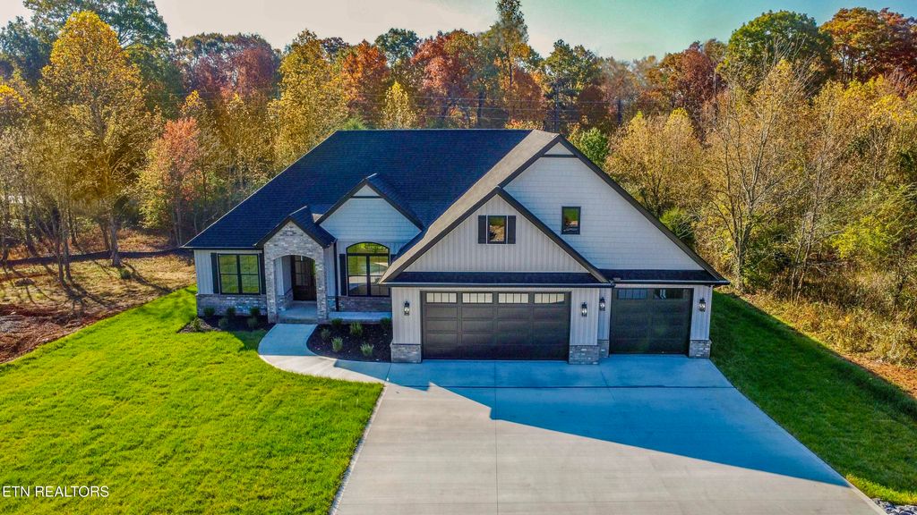 Photo of 116 Walelu Tr, Vonore, TN 37885 (MLS # 1321328)