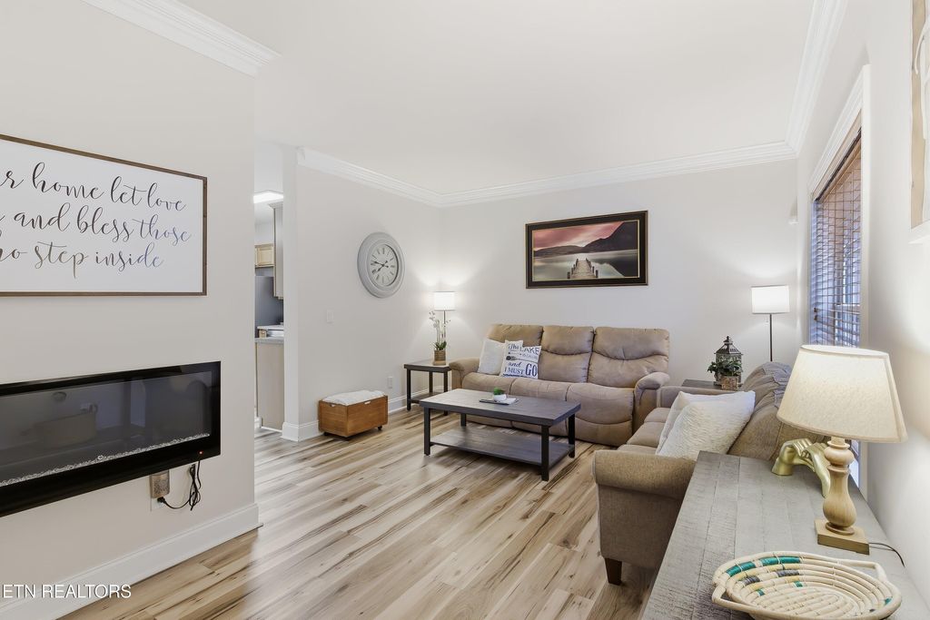 Photo of 210 Wahuhu Lane, Loudon, TN 37774 (MLS # 1330699)