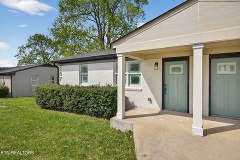 Photo of 207 Boatman Street St, Cookeville, TN 38501 (MLS # 1335839)