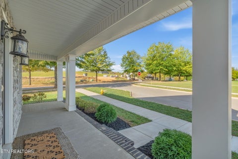 Tiny photo for 100 Roseberry St, Oak Ridge, TN 37830 (MLS # 1360207)