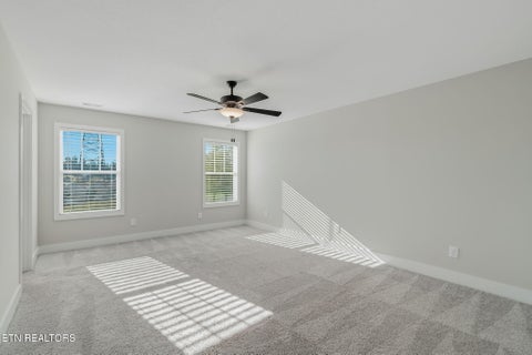 Tiny photo for 100 Roseberry St, Oak Ridge, TN 37830 (MLS # 1360207)