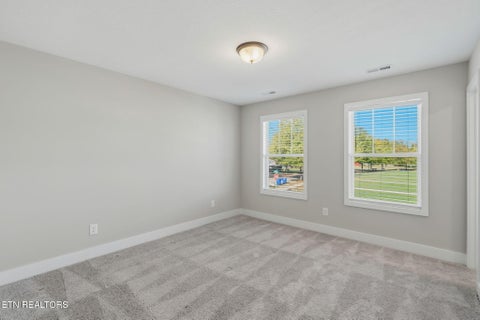 Tiny photo for 100 Roseberry St, Oak Ridge, TN 37830 (MLS # 1360207)