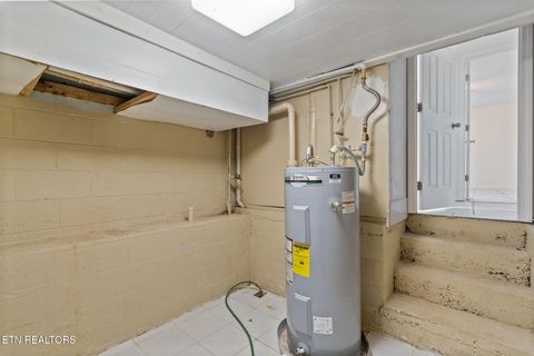 Tiny photo for 412 George Washington Drive, Dandridge, TN 37725 (MLS # 1322647)