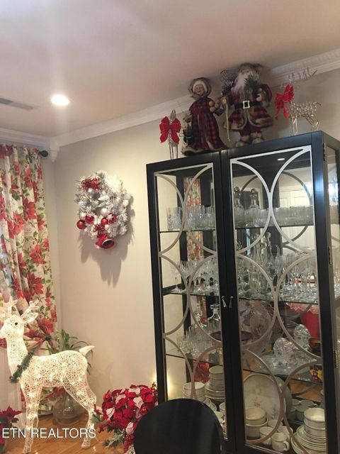 Tiny photo for 412 George Washington Drive, Dandridge, TN 37725 (MLS # 1322647)