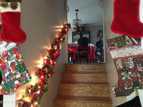 Tiny photo for 412 George Washington Drive, Dandridge, TN 37725 (MLS # 1322647)