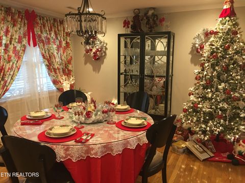 Tiny photo for 412 George Washington Drive, Dandridge, TN 37725 (MLS # 1322647)