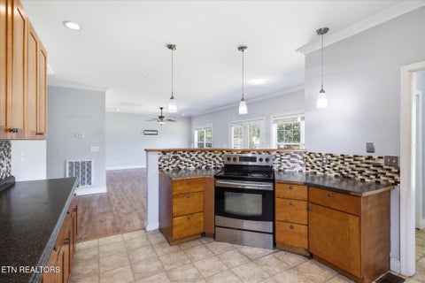 Tiny photo for 405 Douglas Lane, Clinton, TN 37716 (MLS # 1353141)