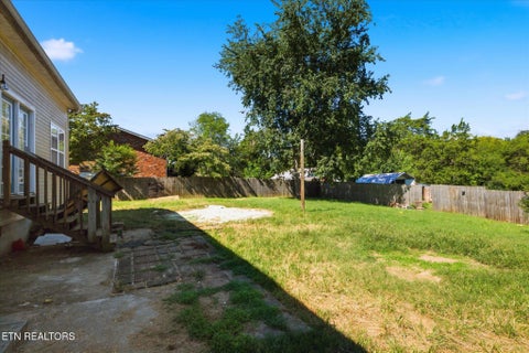 Tiny photo for 405 Douglas Lane, Clinton, TN 37716 (MLS # 1353141)