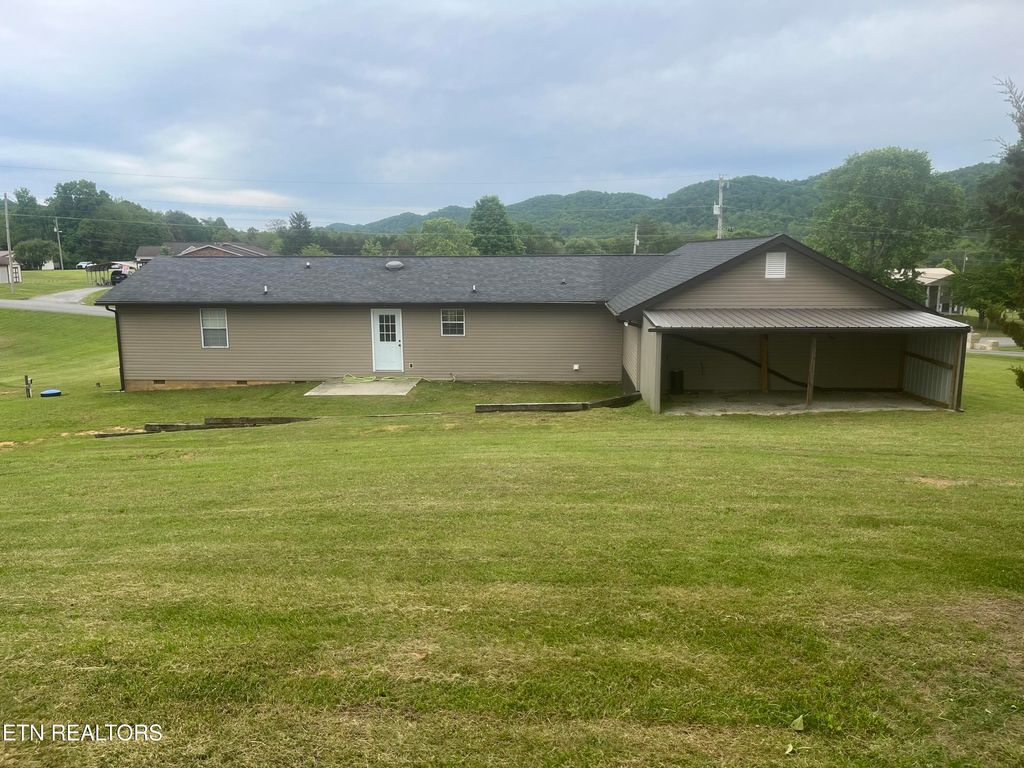 Photo of 203 Baker Circle, Maynardville, TN 37807 (MLS # 1304518)