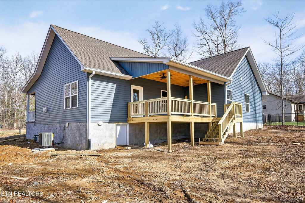 Photo of 4021 Squavto Lane, Crossville, TN 38572 (MLS # 1330648)