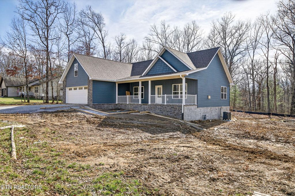 Photo of 4021 Squavto Lane, Crossville, TN 38572 (MLS # 1330648)