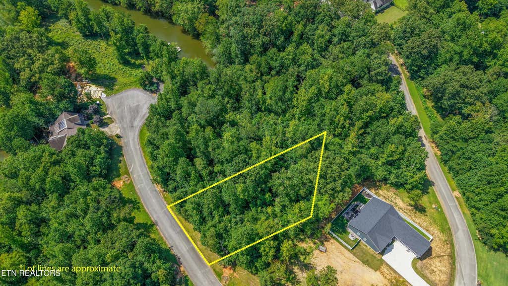 Photo of 35 Emory Cove Drive, Harriman, TN 37748 (MLS # 1349078)