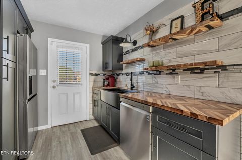 Tiny photo for 2028 Cochran Place, Maryville, TN 37803 (MLS # 1325878)