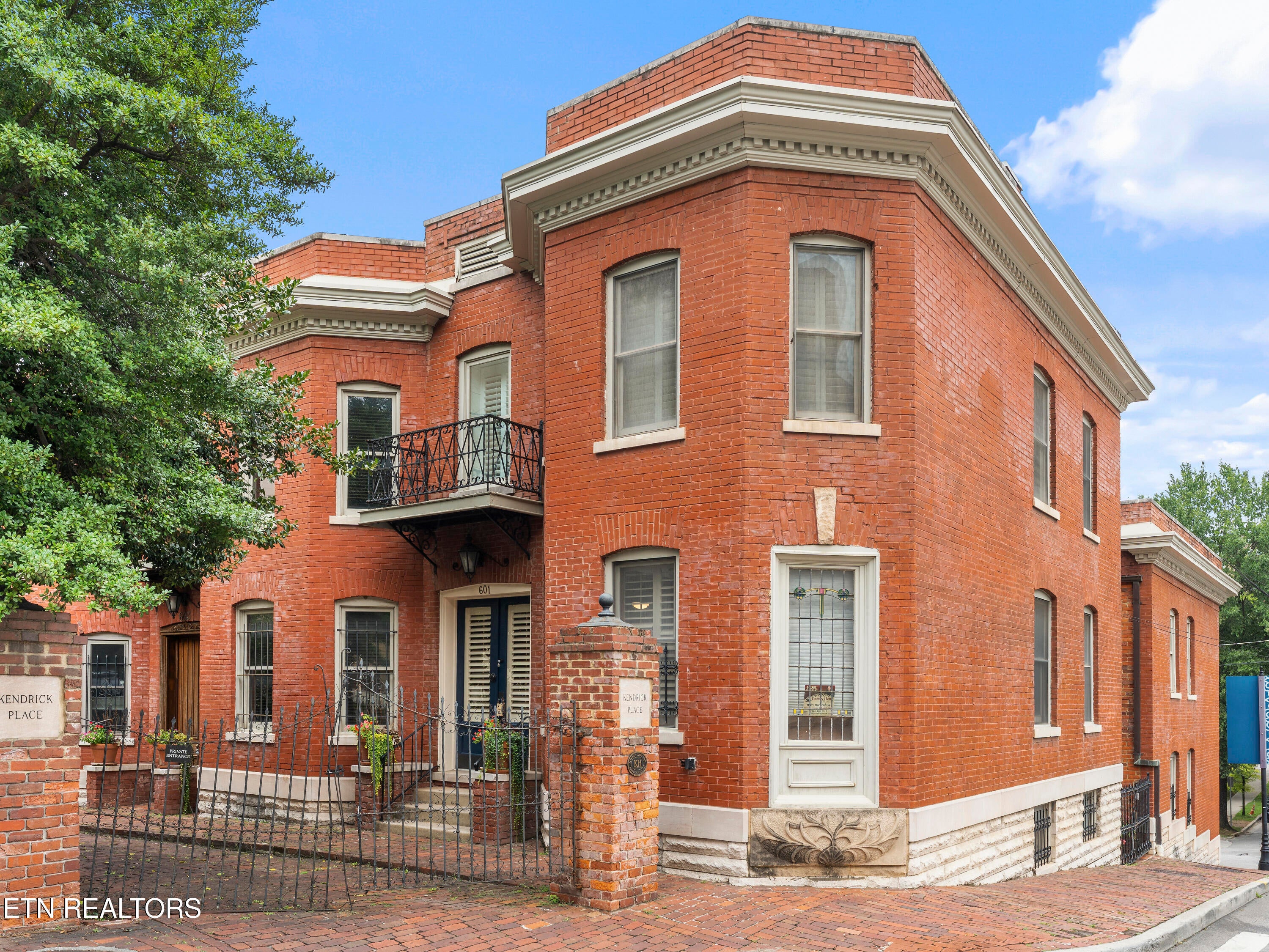 601 Union Ave