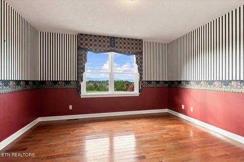 Tiny photo for 1272 Stonewall Jackson Drive, Dandridge, TN 37725 (MLS # 1355014)