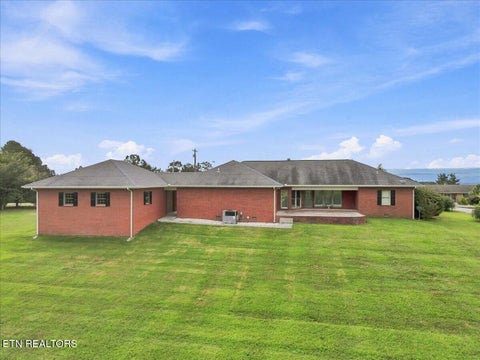 Tiny photo for 1272 Stonewall Jackson Drive, Dandridge, TN 37725 (MLS # 1355014)