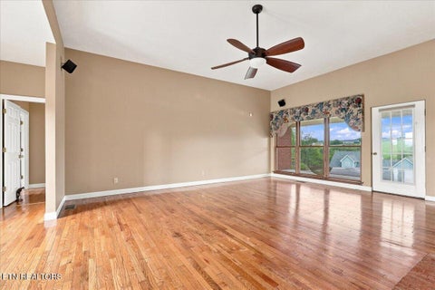 Tiny photo for 1272 Stonewall Jackson Drive, Dandridge, TN 37725 (MLS # 1355014)