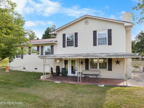 Tiny photo for 121 E Village Circle, LaFollette, TN 37766 (MLS # 1341710)