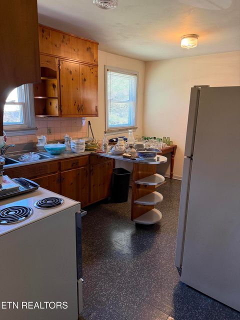 Tiny photo for 1329 Francis Rd, Knoxville, TN 37909 (MLS # 1331294)