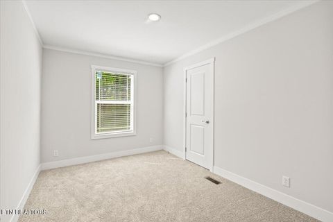 Tiny photo for 264 Rain Valley Rd, LaFollette, TN 37766 (MLS # 1341452)