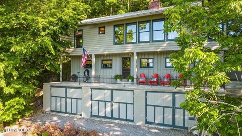 Photo of 244 Lakeshore Drive, Maynardville, TN 37807 (MLS # 1340577)