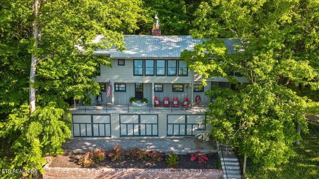 Photo of 244 Lakeshore Drive, Maynardville, TN 37807 (MLS # 1340577)